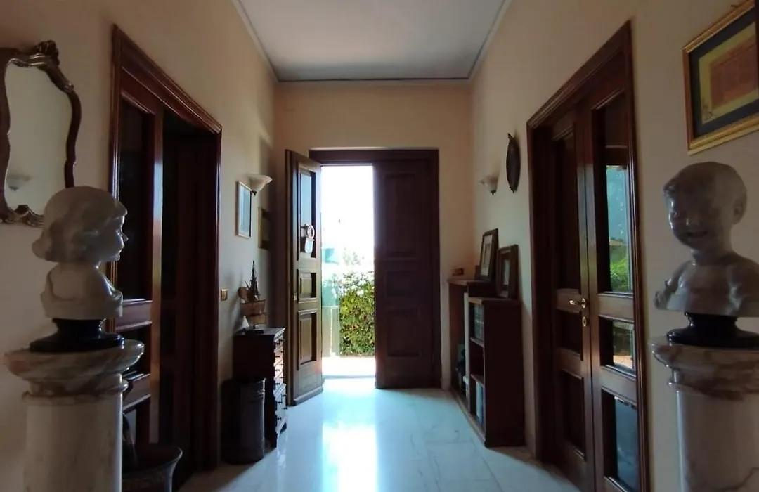 Villa Lucca-1